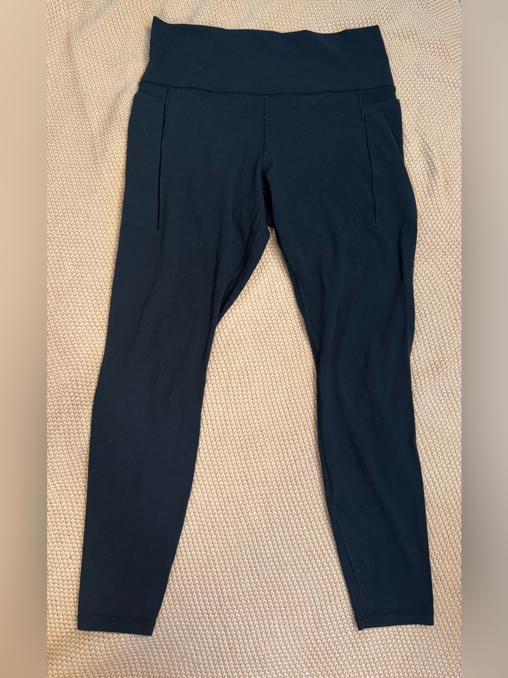 Athleta Transcend Stash Tights Leggings size Large in Black - Picture 3 of 6